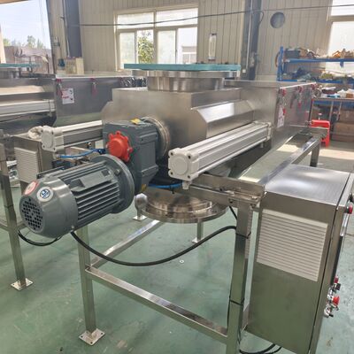 membeli Pemisah Elektromagnetik dengan Rol Magnet Permanen Berputar dan Pengikis Sinkron untuk Penghilangan Besi Terkendali PLC online manufacture